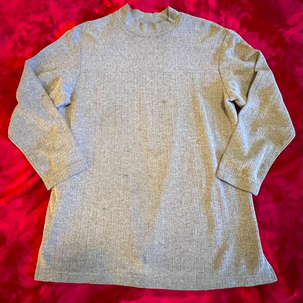 Teddi Medium Long Sleeve Gray Knit Pullover Sweater Casual